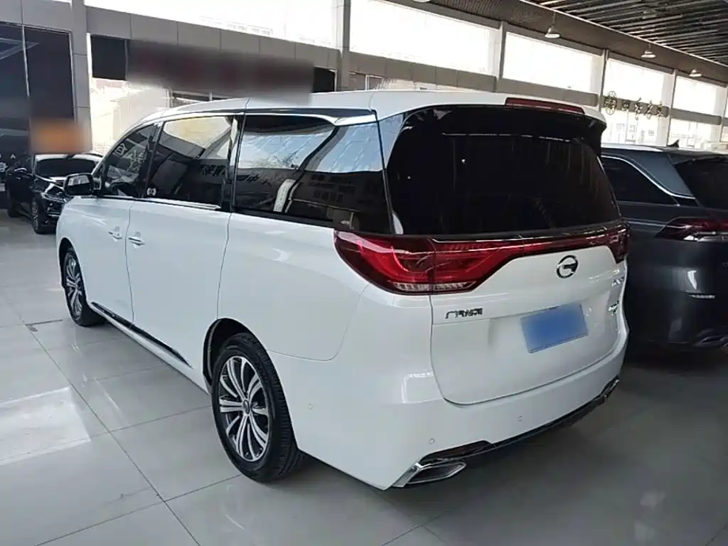 GAC Motor Trumpchi M8 2018 — фото 5