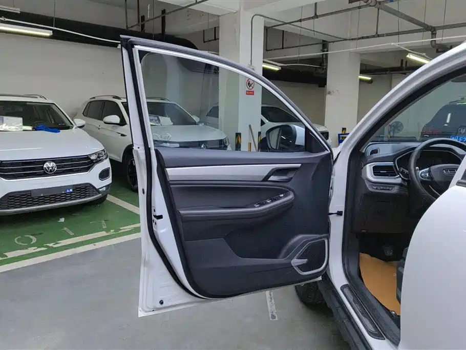 Geely Vision X6 2020