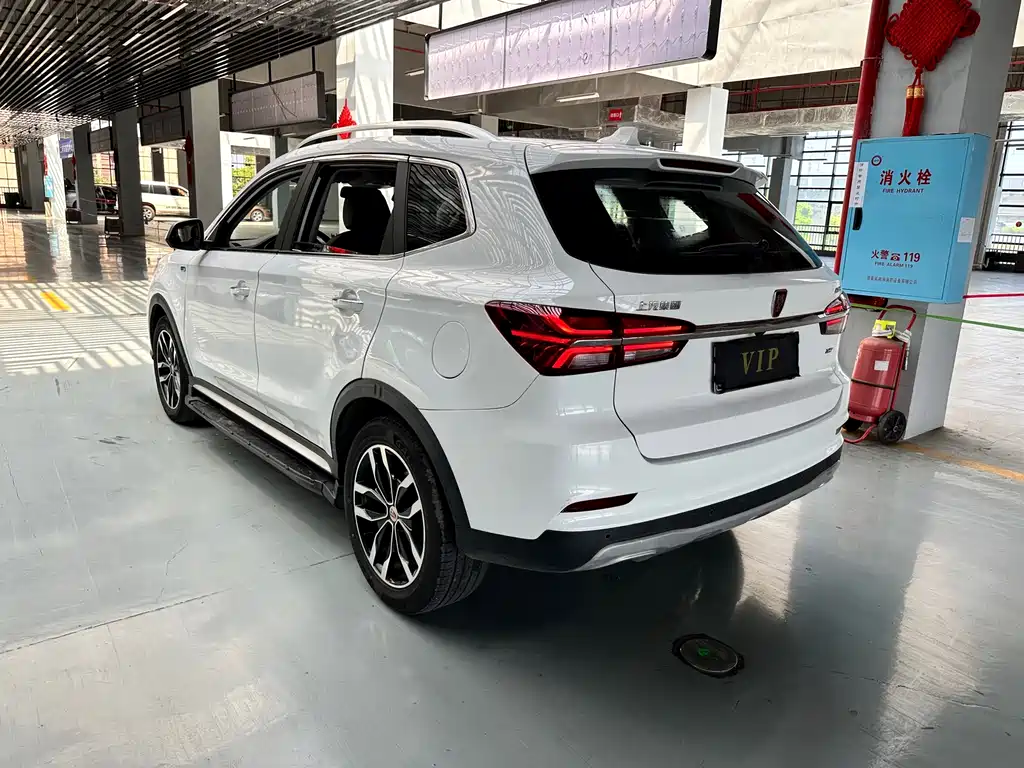 Roewe RX5 2016 — фото 4