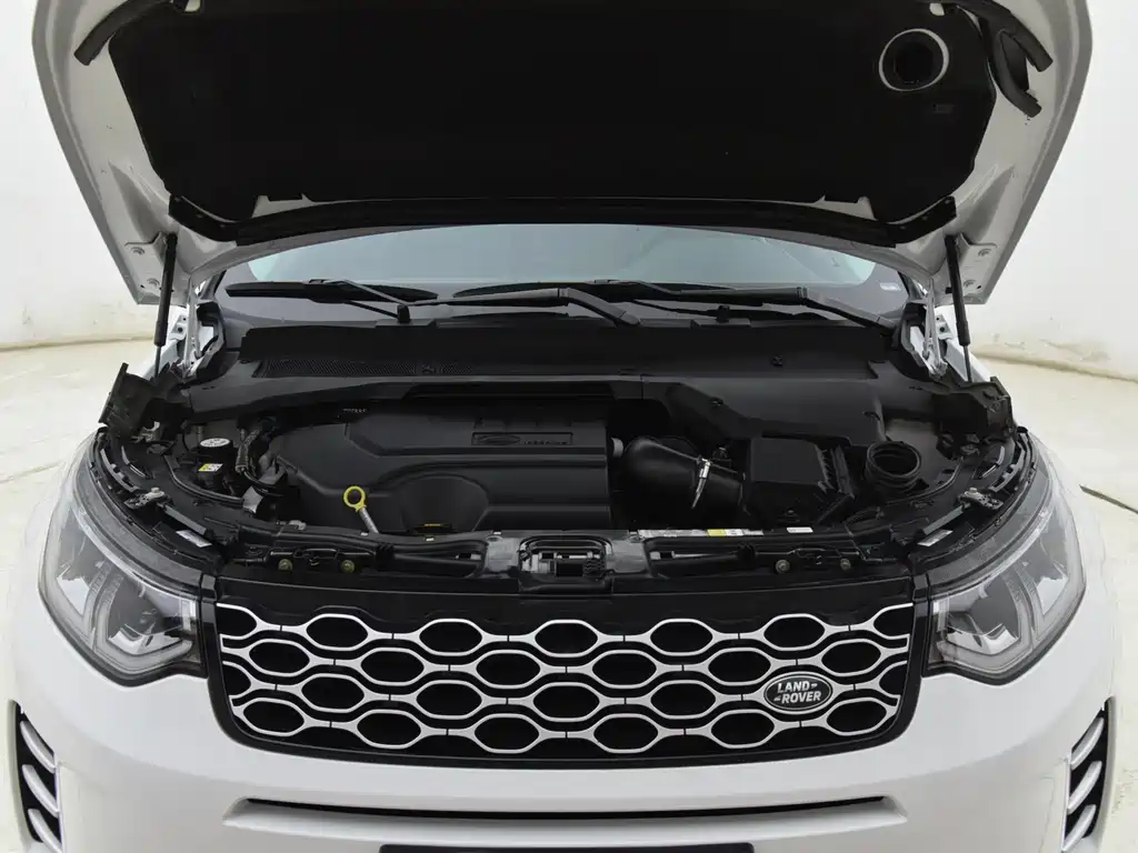 Land Rover Discovery Sport 2024 — фото 12