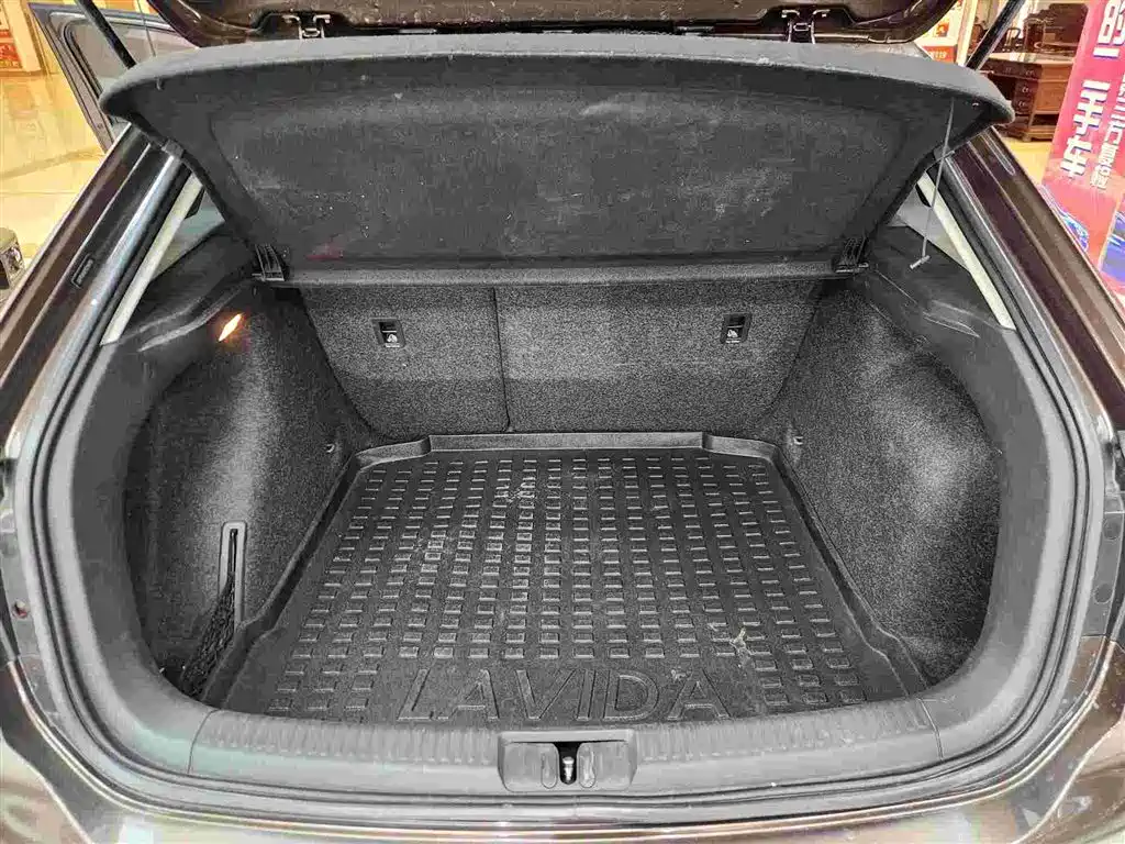 Volkswagen Gran Lavida 2015 — фото 14