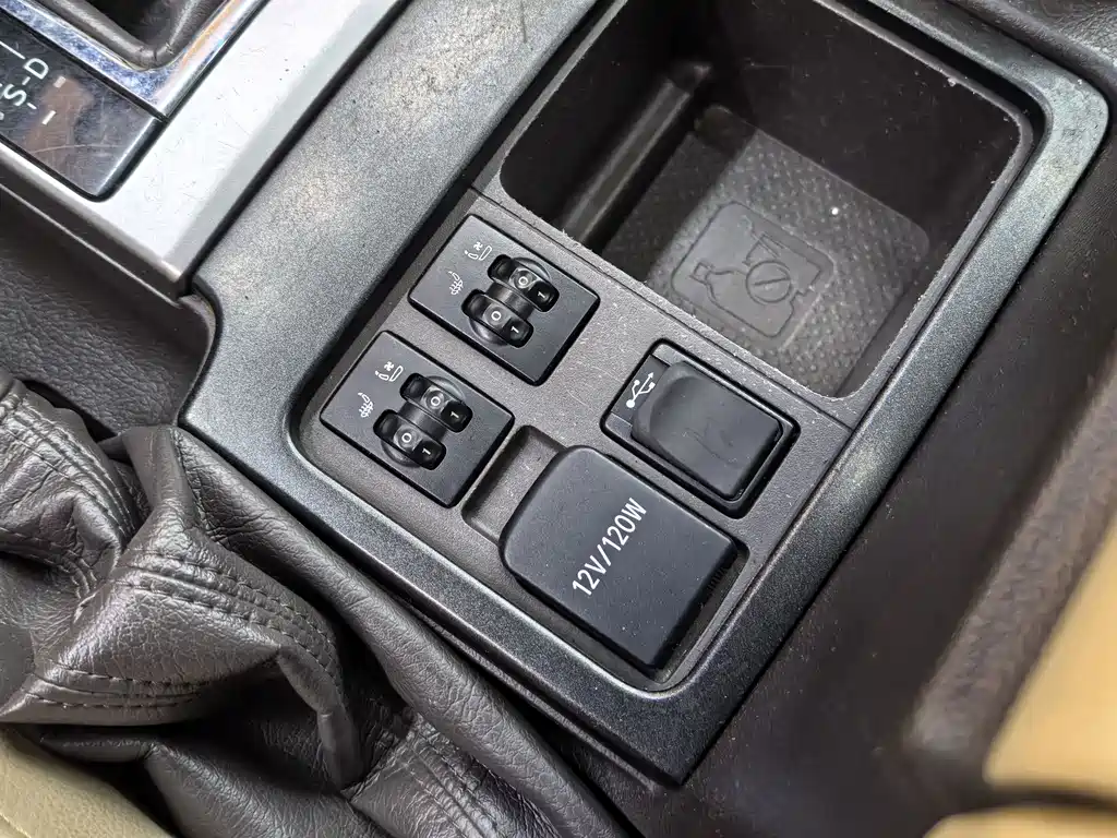 Toyota Prado 2014 — фото 13