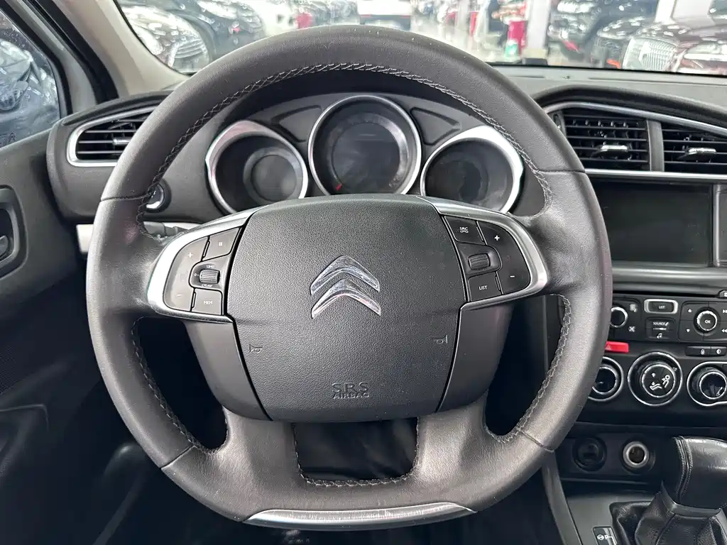 Citroen C4L 2017 — фото 13