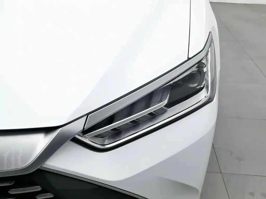 BYD Qin PLUS 2023 — фото 7