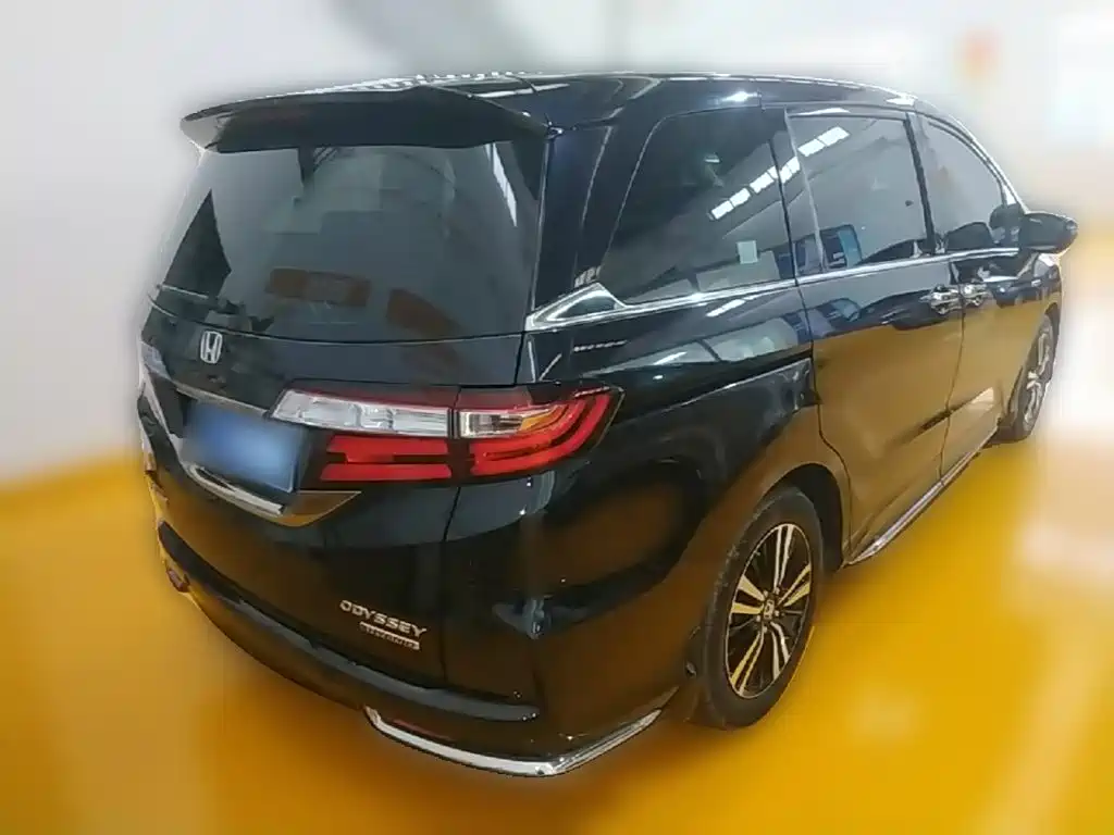 Honda Odyssey 2021 — фото 12