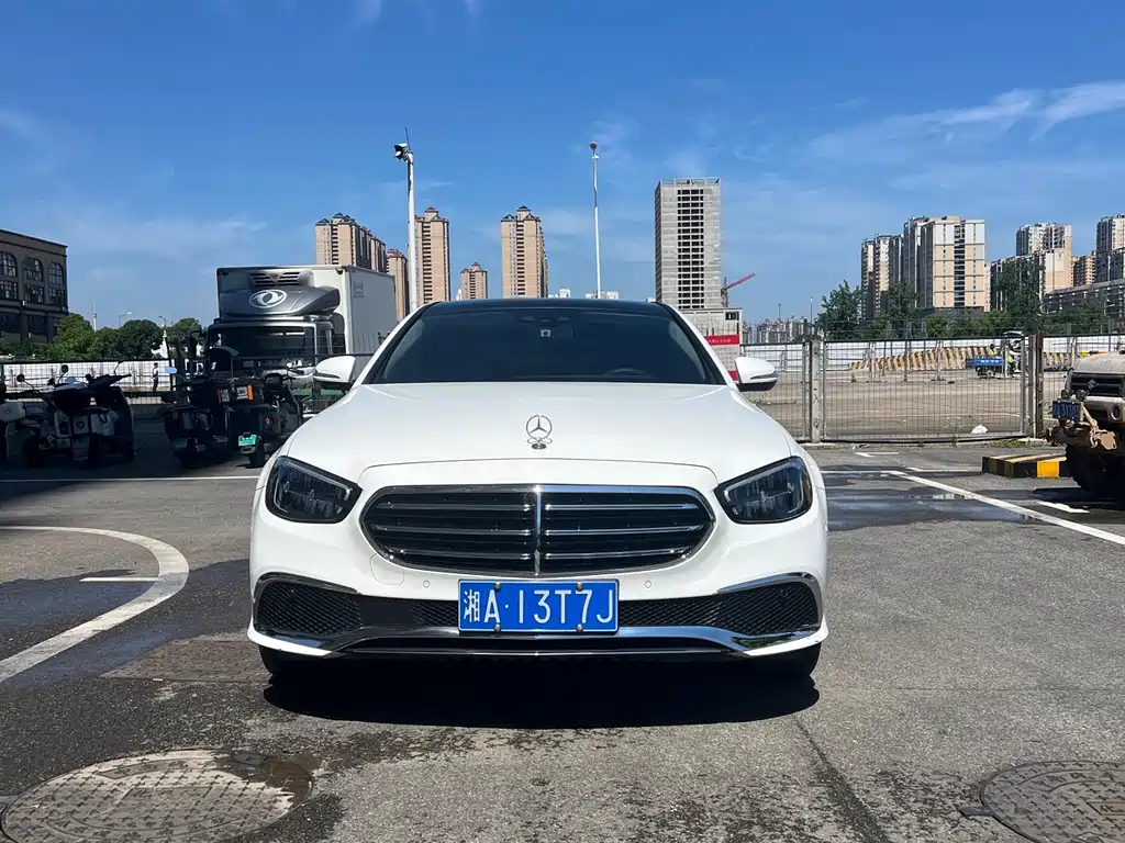 Mercedes-Benz E-Class 2020 — фото 2