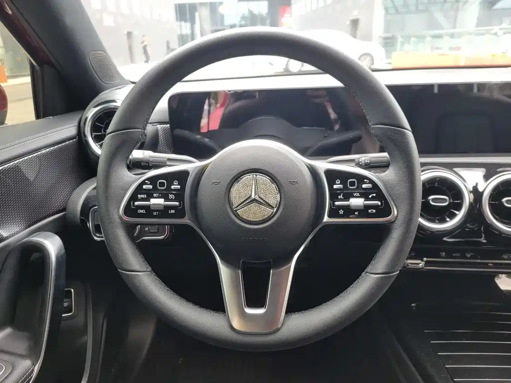 Mercedes-Benz A-Class 2021 — фото 13