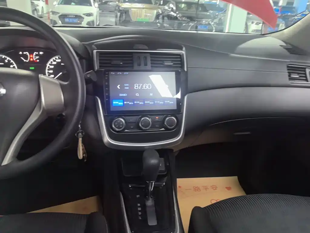 Nissan Tiida 2019 — фото 13