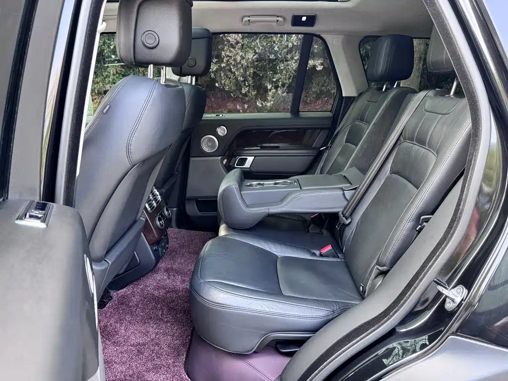 Land Rover Range Rover 2021 — фото 10