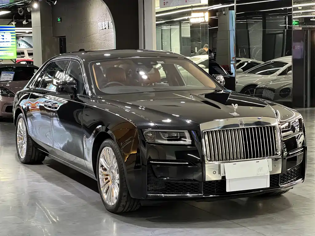 Rolls-Royce Ghost 2025 — фото 3