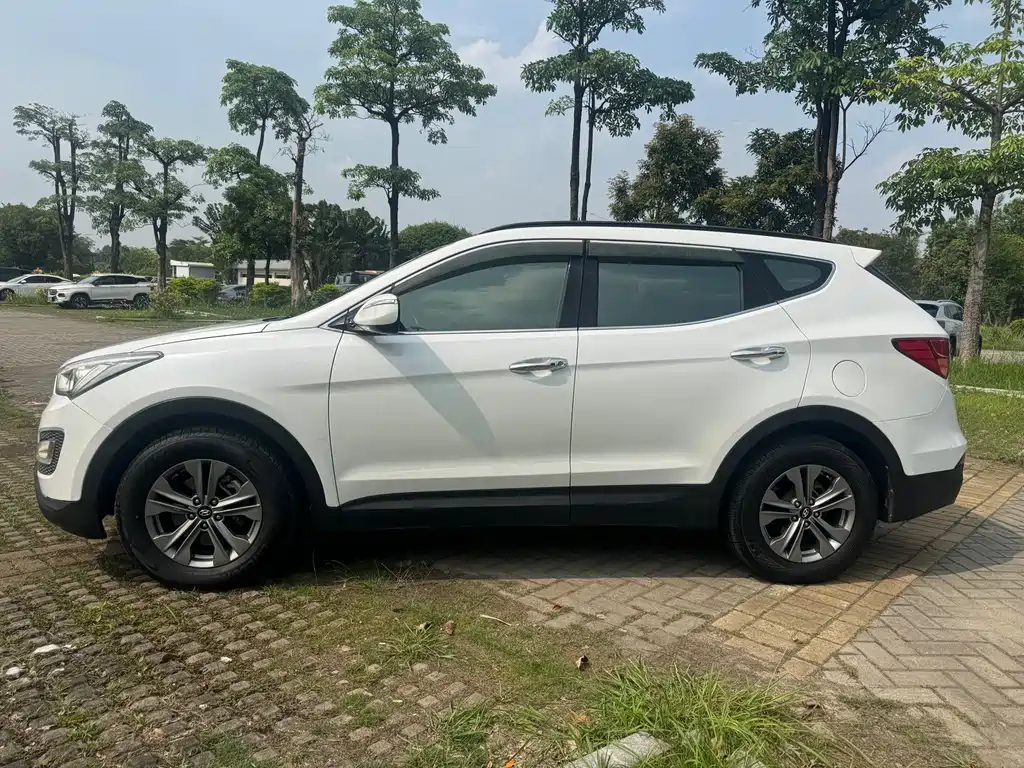 Hyundai Santa Fe 2016 — фото 4