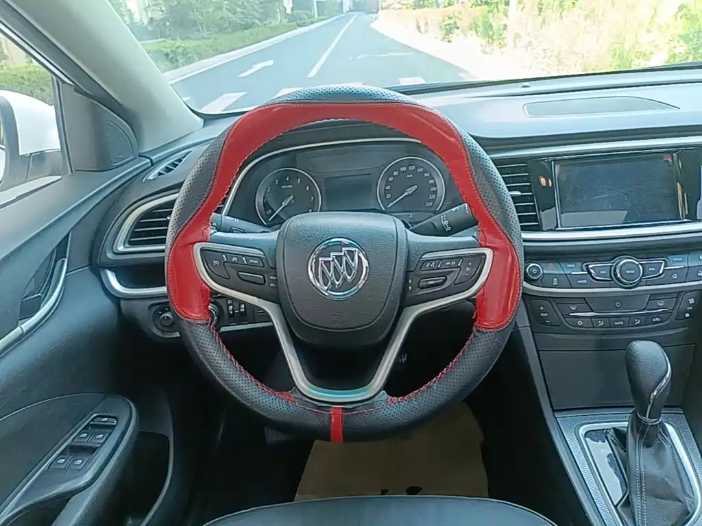 Buick Excelle 2019