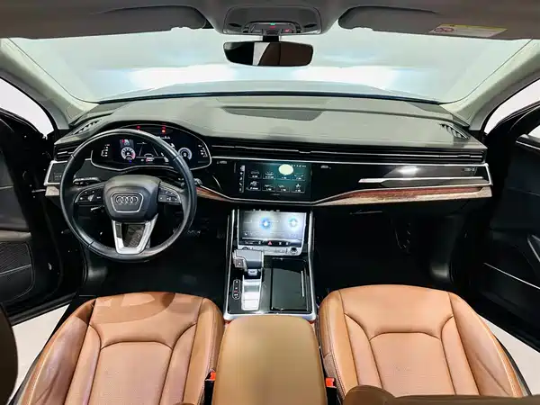 Audi Q7 2023