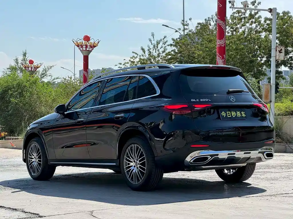 Mercedes-Benz GLC 2024