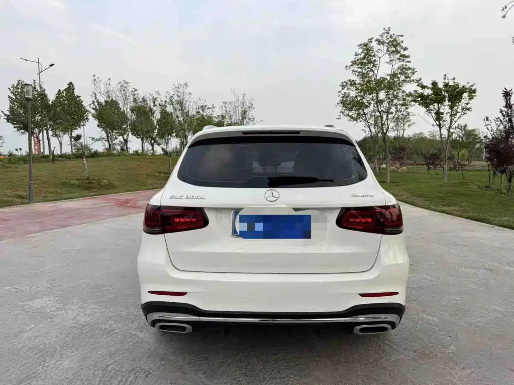 Mercedes-Benz GLC 2022 — фото 10