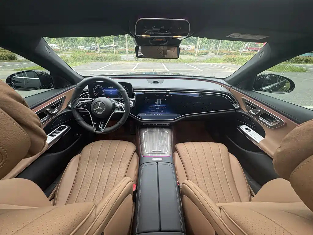Mercedes-Benz E-Class New Energy 2025 — фото 13