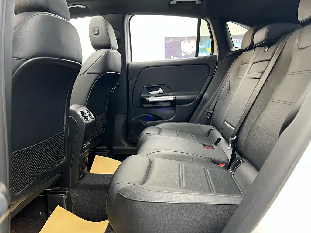 Mercedes-Benz GLA 2022 — фото 23
