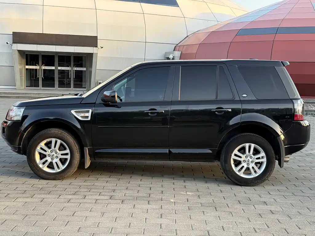 Land Rover Freelander 2 2014 — фото 7