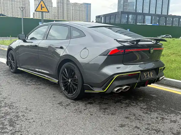 Changan UNI-V 2022