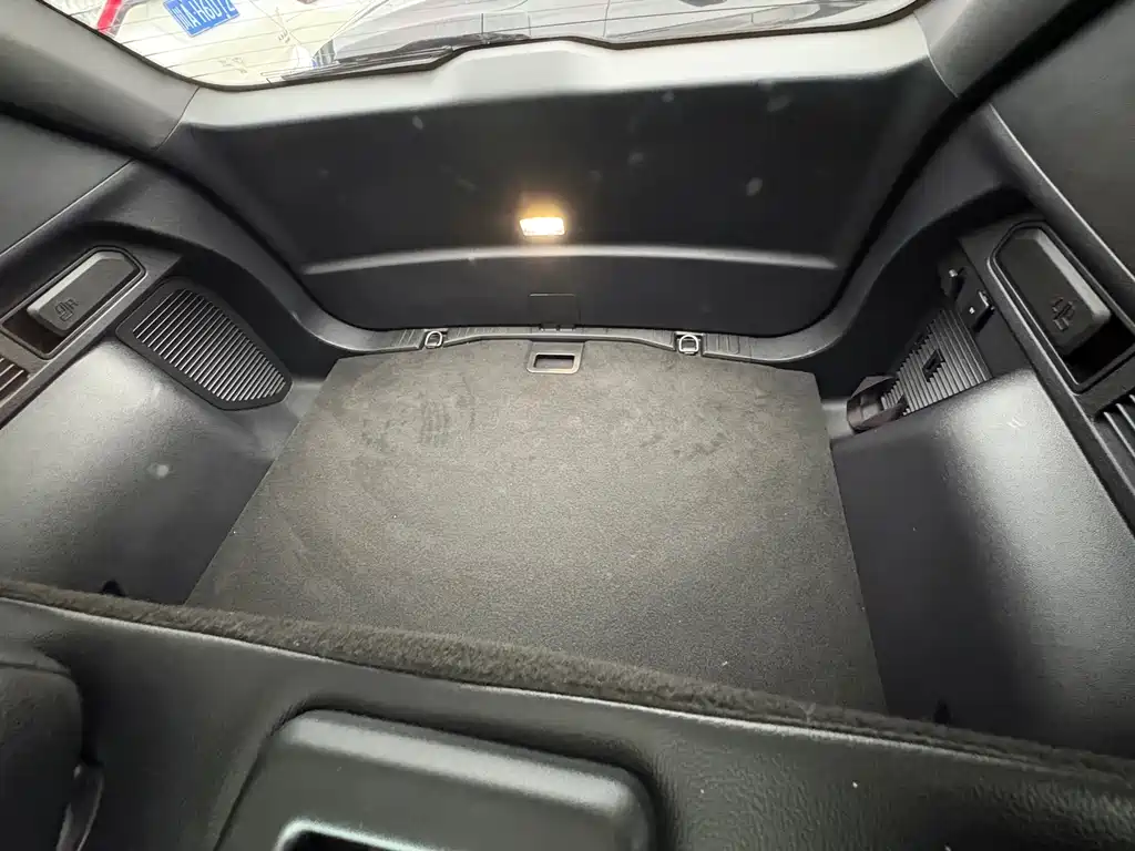 Ford Escape 2020 — фото 13