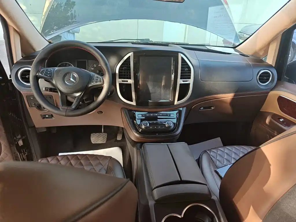 Mercedes-Benz Vito 2019 — фото 10