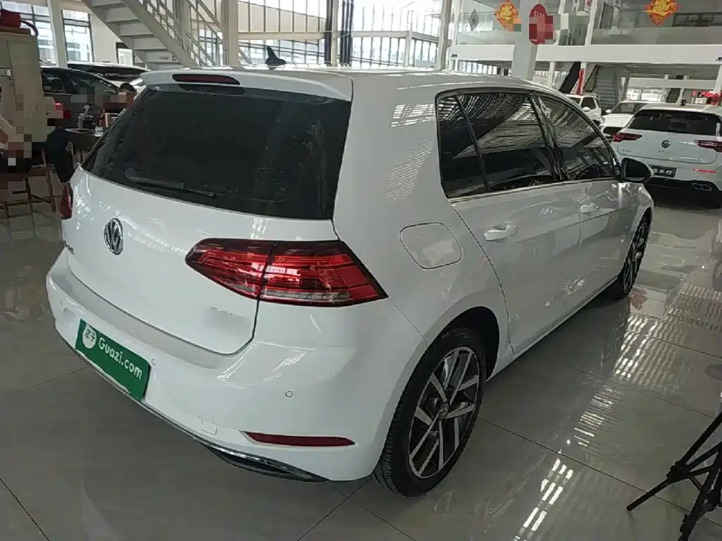Volkswagen Golf 2020