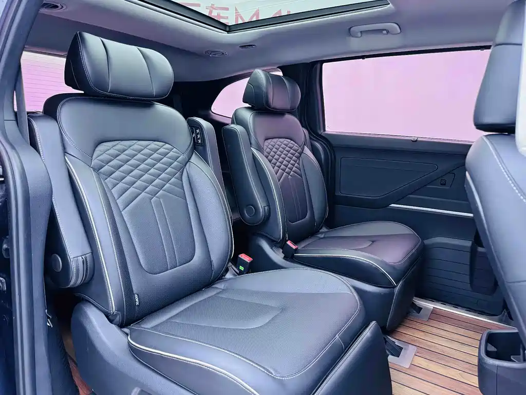 Hyundai Custo 2021 — фото 10