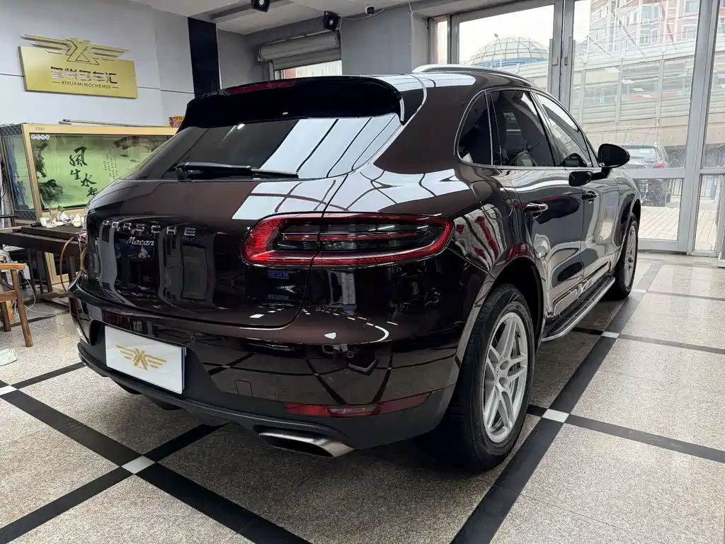 Porsche Macan 2016 — фото 4