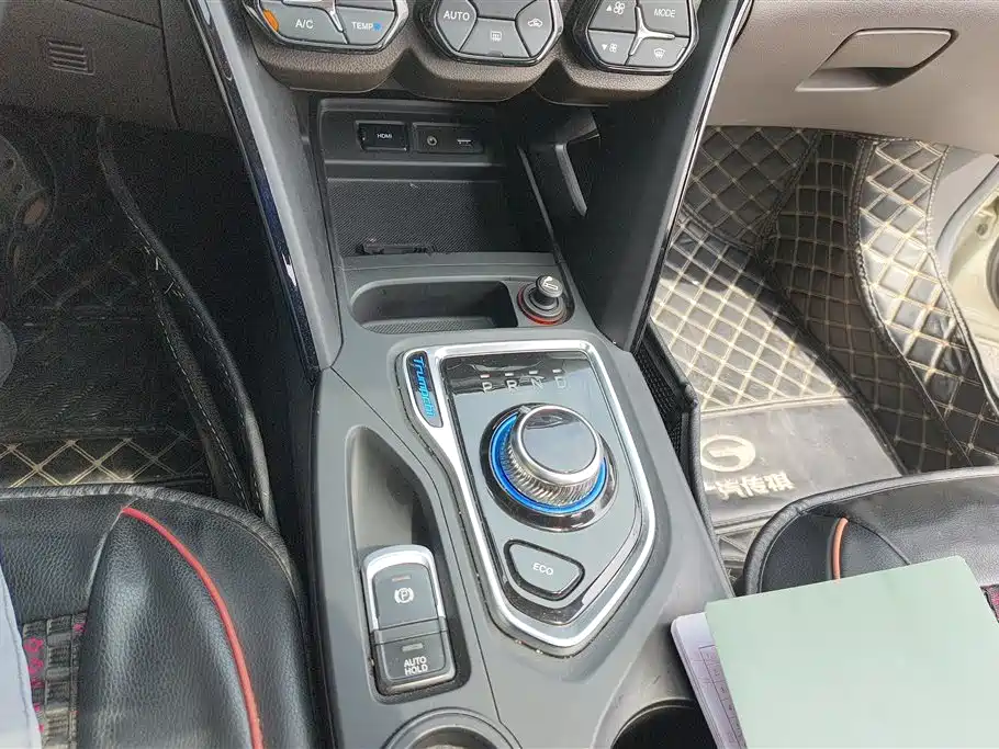 GAC Motor GS4 Hybrid 2018 — фото 16