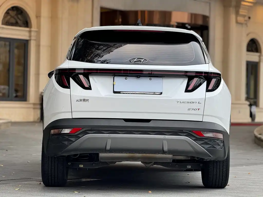 Hyundai Tucson 2022 — фото 10