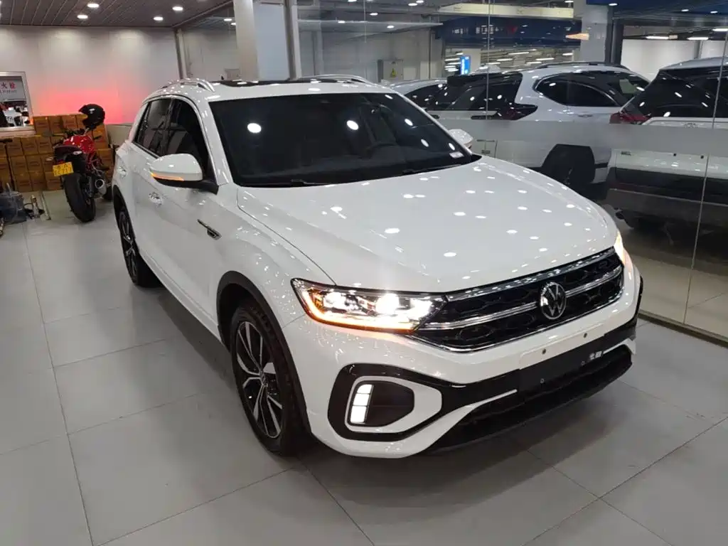 Volkswagen T-Roc 2023 — фото 4
