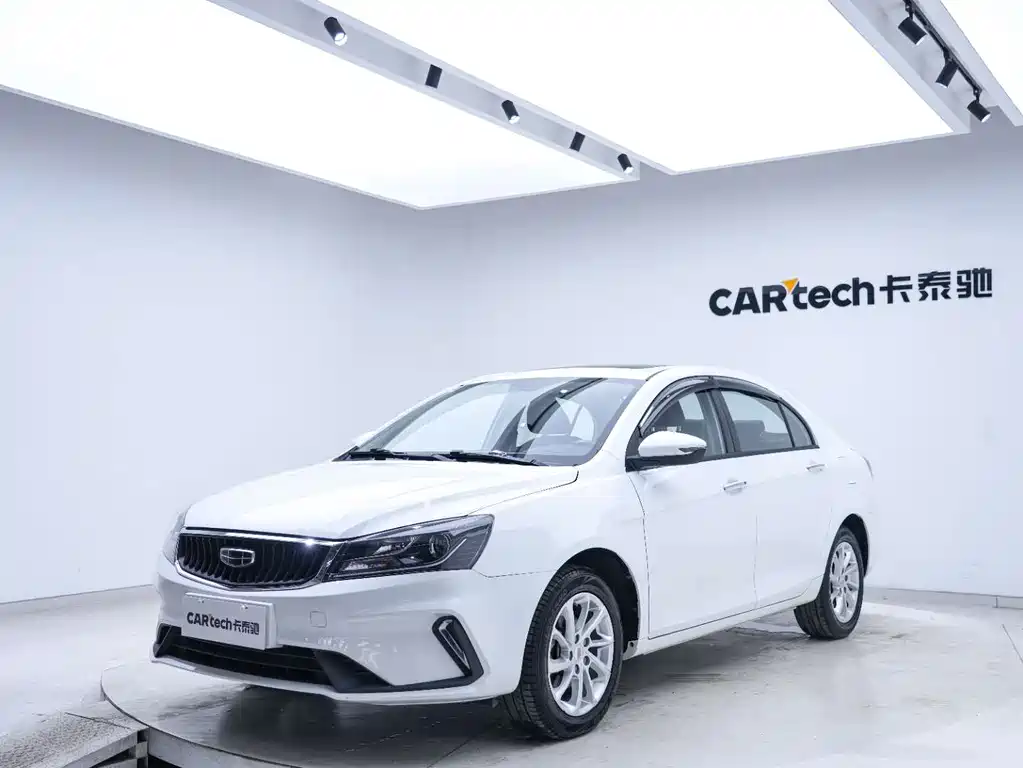 Geely Emgrand 2021 — фото 8