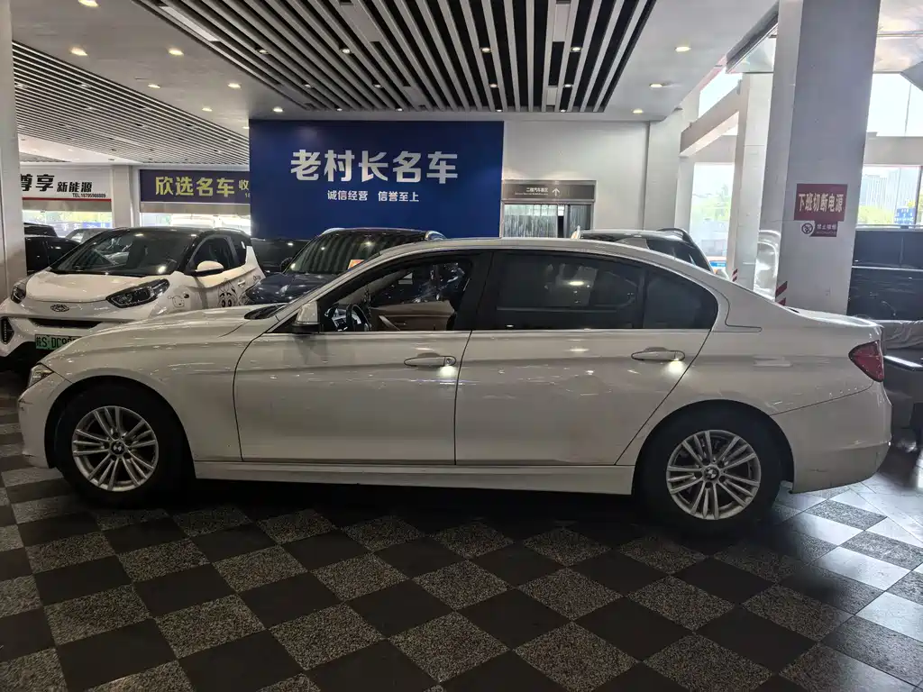 BMW 3 Series 2014 — фото 10