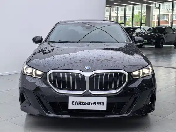 BMW 5 Series 2026