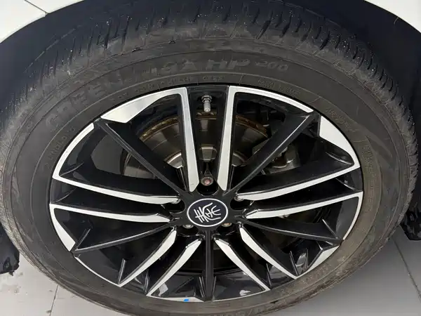 BYD Qin L 2025