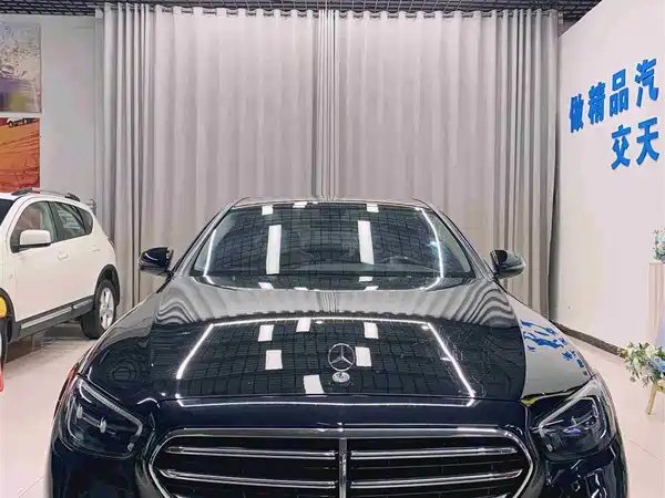 Mercedes-Benz E-Class 2021