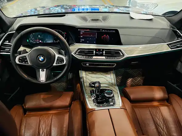BMW X7 2020