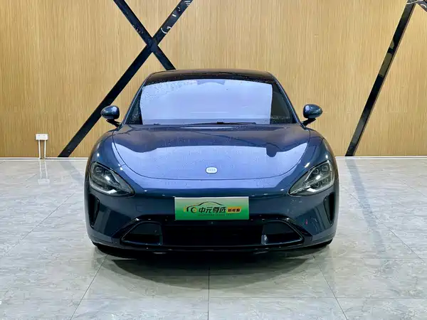 Xiaomi SU7 2025
