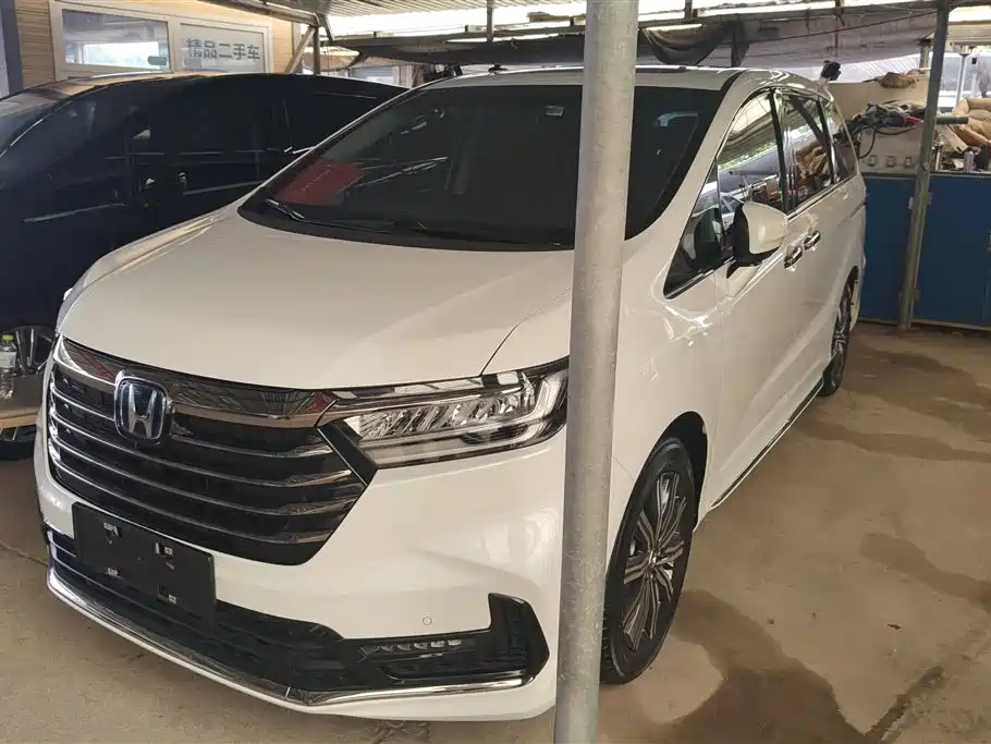 Honda Odyssey 2023 — фото 1