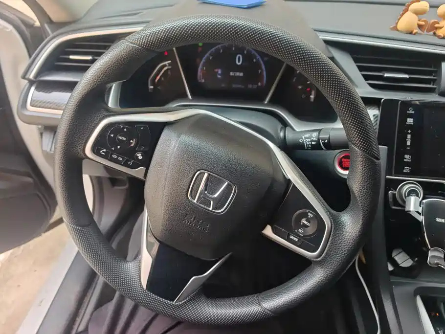 Honda Civic 2020 — фото 15