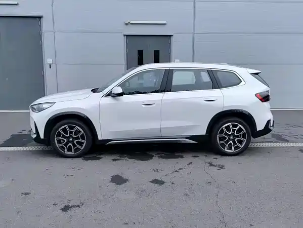 BMW X1 2025