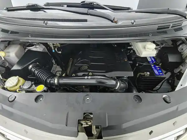 Dongfeng Fengxing CM7 2015