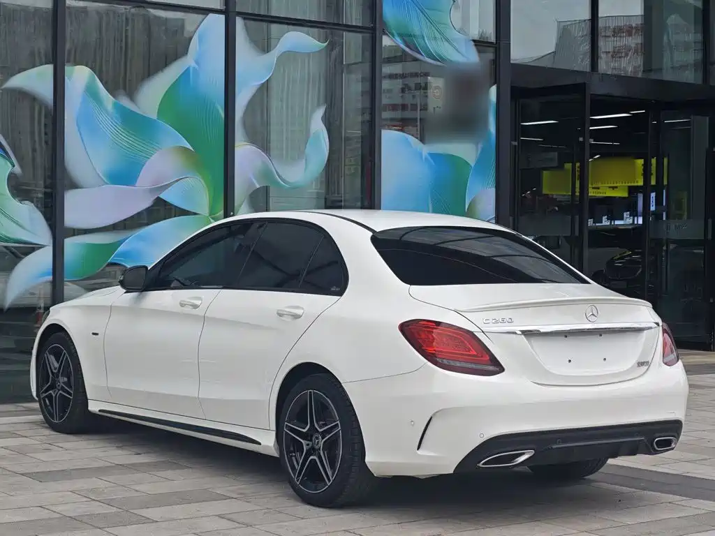 Mercedes-Benz C-Class 2020 — фото 9