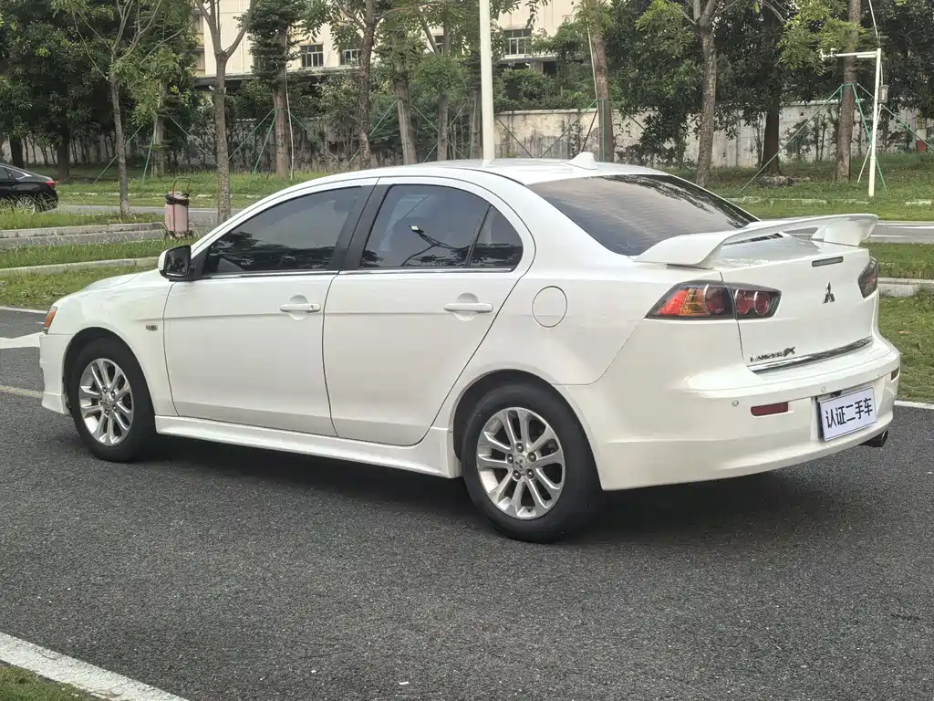 Mitsubishi Lancer EX 2012 — фото 26