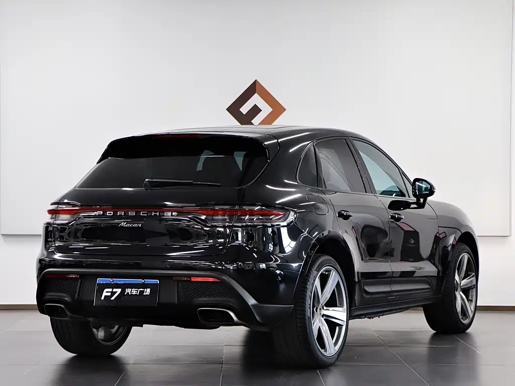 Porsche Macan 2022 — фото 6