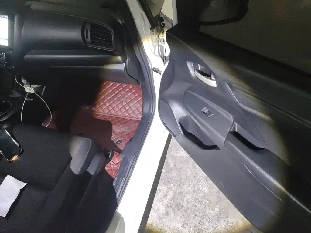 Honda Fit 2018 — фото 22