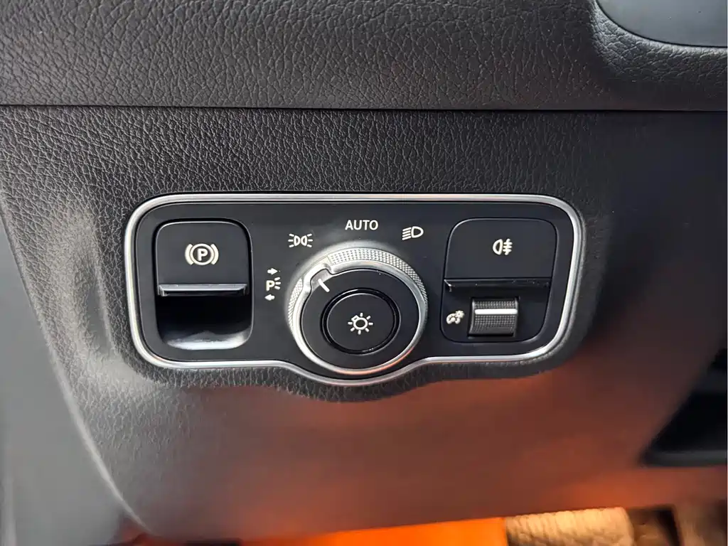 Mercedes-Benz GLB 2022 — фото 16