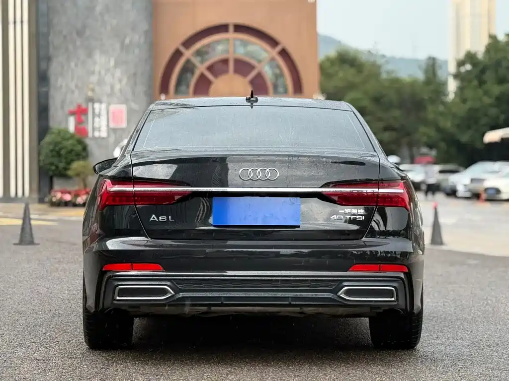 Audi A6L 2022 — фото 15