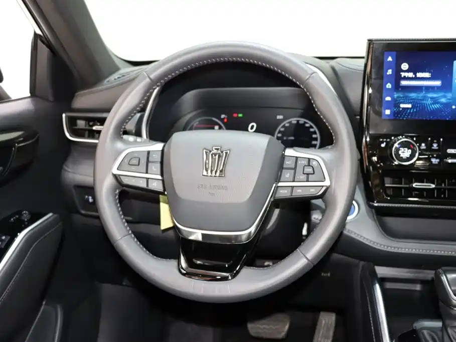 Toyota Crown Kluger 2022 — фото 14