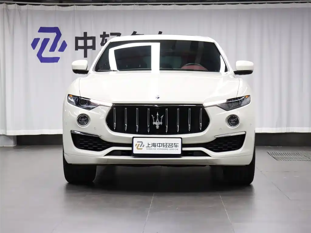 Maserati Levante 2024 — фото 2